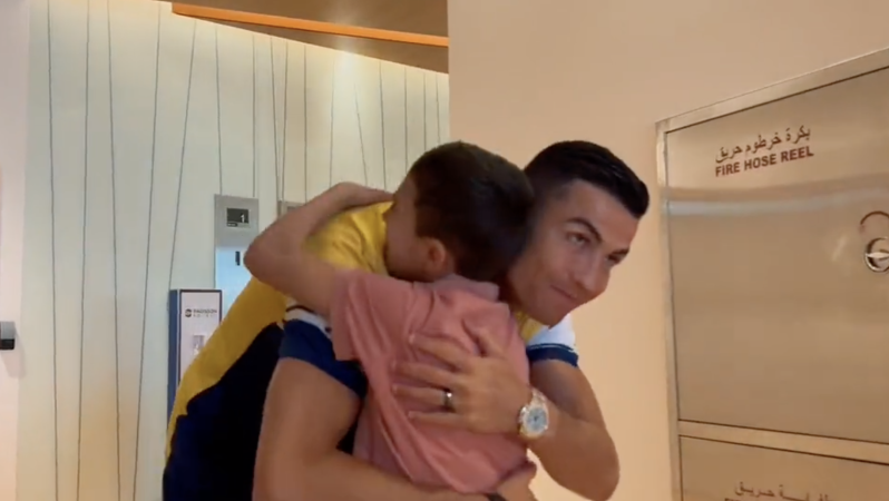 Nabil Saeed meets his idol CR7