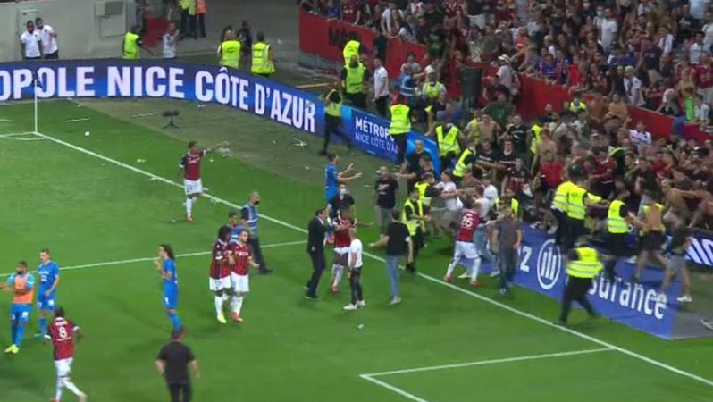 Nice fans invade pitch in France