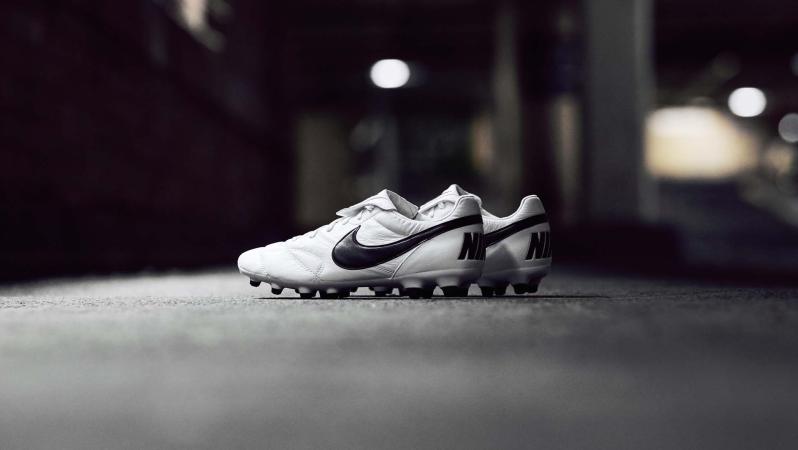 Nike Premier II cleats