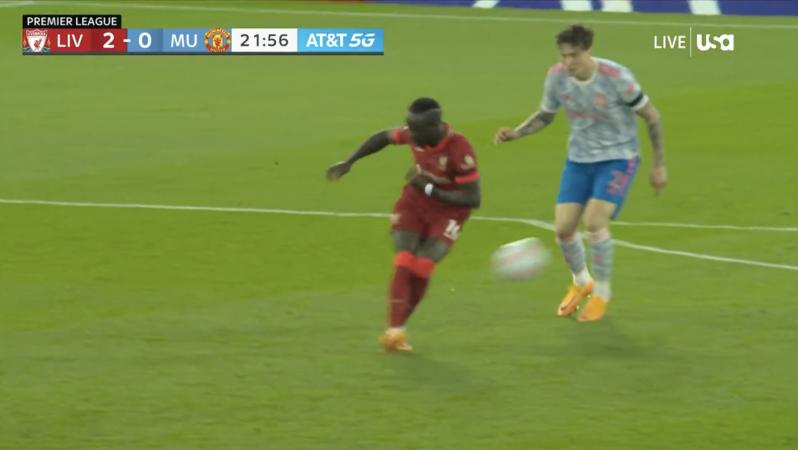 Sadio Mane assist to Mohamed Salah