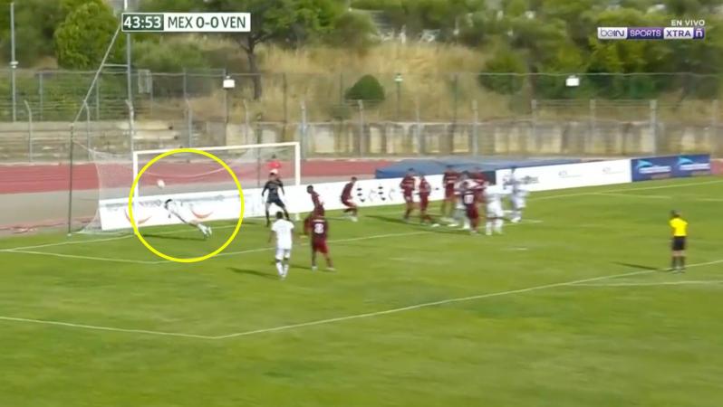 Santi Muñoz Miss vs Venezuela