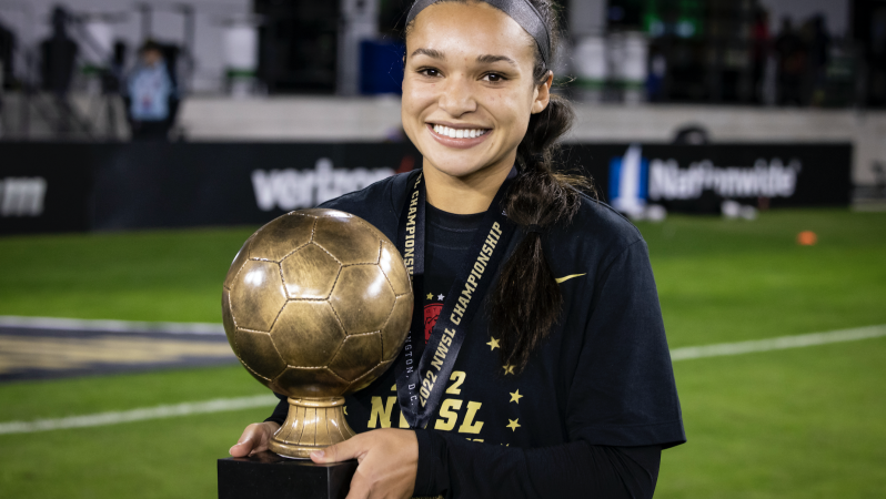 Sophia Smith Wins NWSL Championship MVP