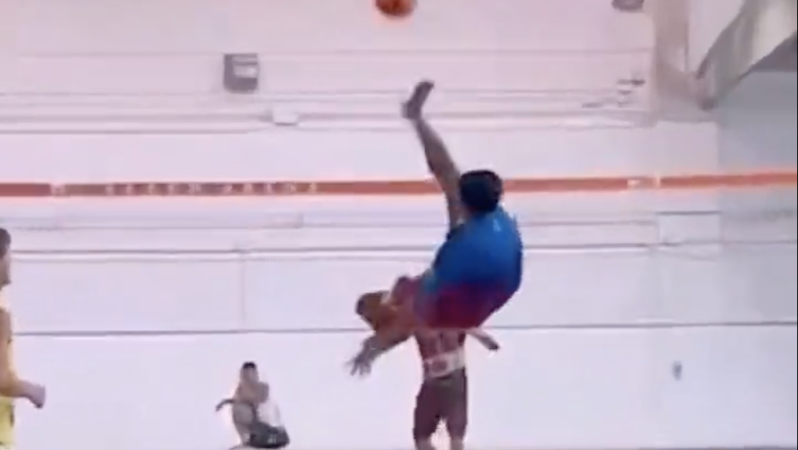 Ronaldinho volleyball skills