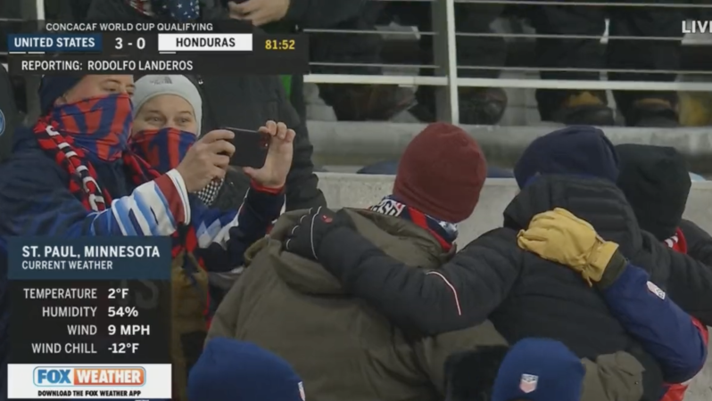 Berhalter Photo With Fans