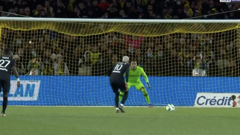 Neymar Penalty vs Nantes