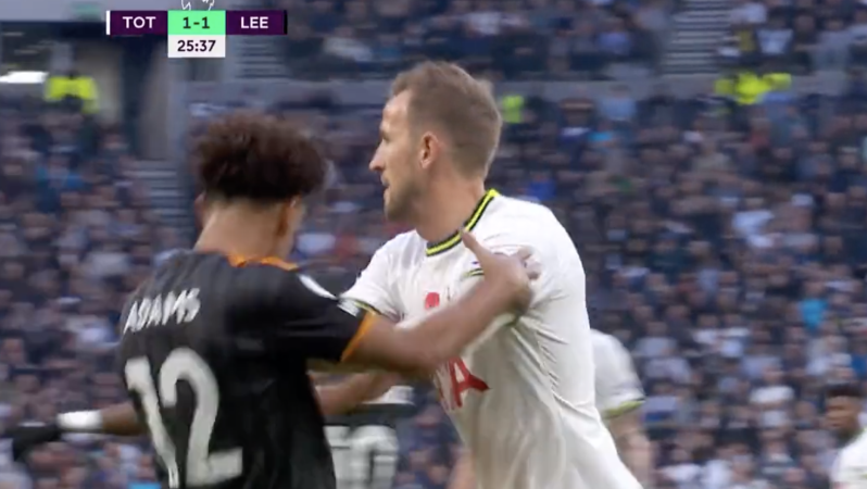 Tyler Adams Harry Kane Corner Kick