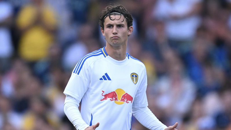 Aaronson goal vs Portsmouth