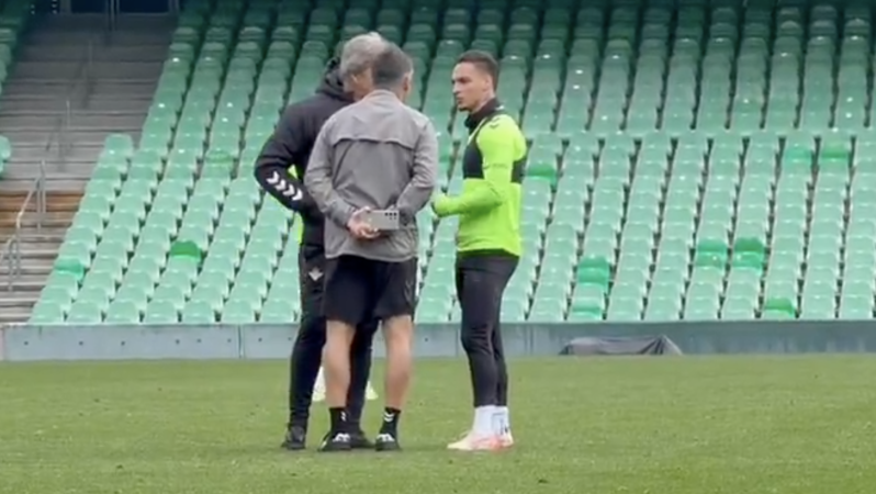 Antony reaction to winning red card appeal