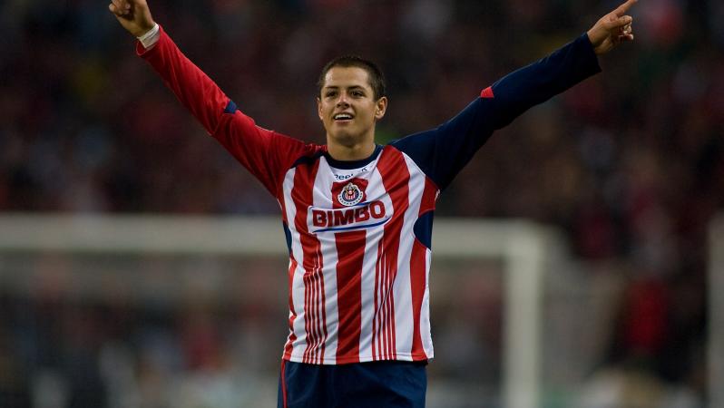 Chicharito Chivas transfer returns him to boyhood club
