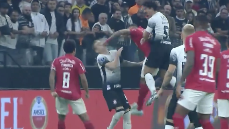 Copa Sudamericana punch