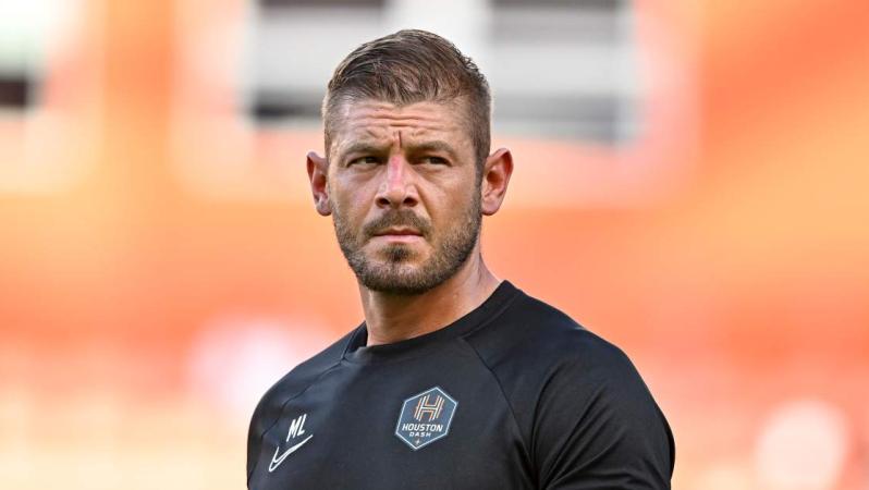 Houston Dash fire coach for alleged relationship with player
