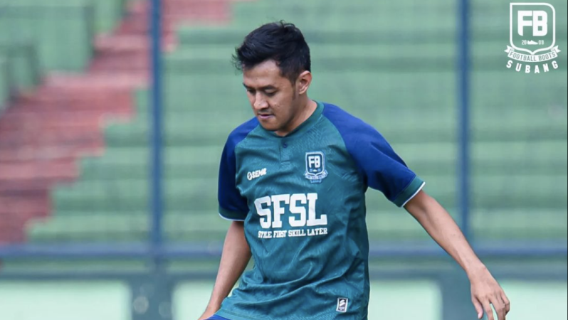 Indonesian player struck by lightning
