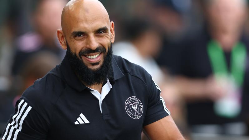 Messi bodyguard training video should scare off pitch invaders