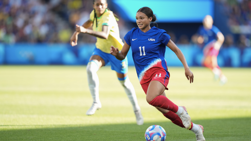Mallory Swanson goal vs Brazil