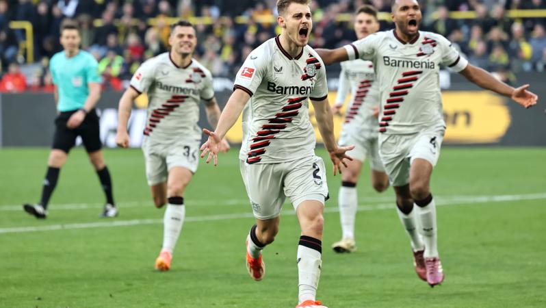 Stanisic goal vs Dortmund