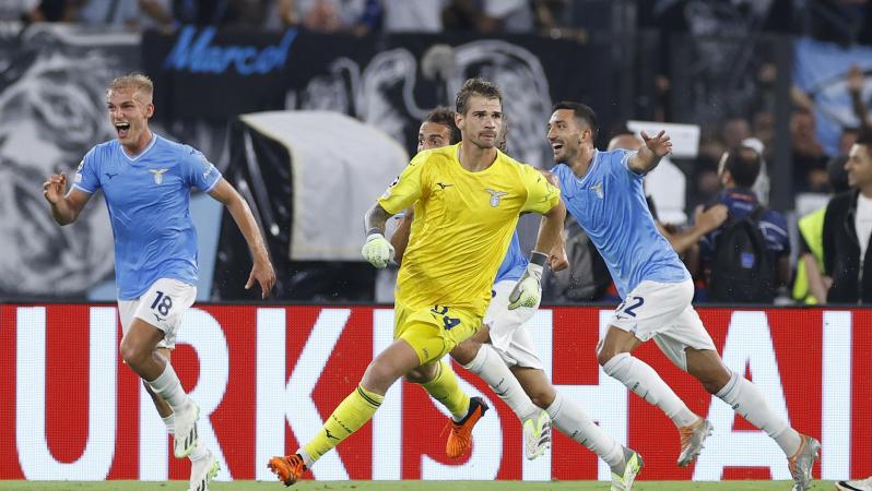 Lazio goalkeeper goal