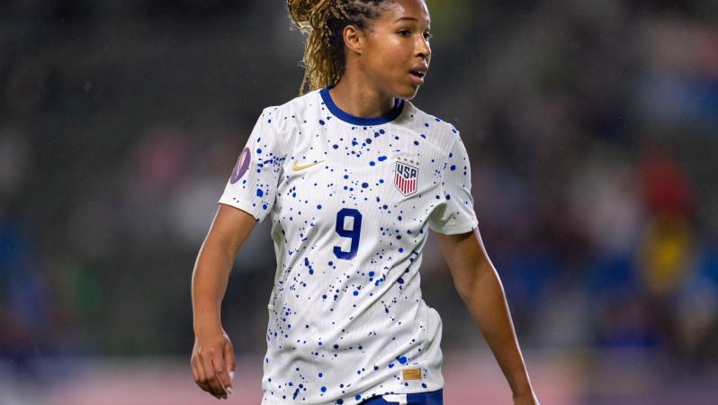 Midge Purce acl injury