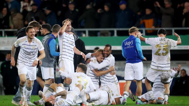 Saarbrücken celebrations after upsetting Bayern Munich