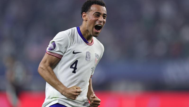 Tyler Adams goal vs Mexico