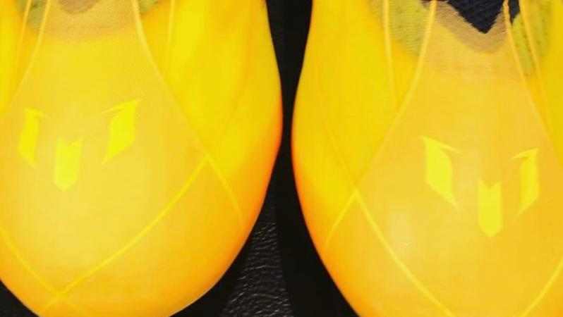 What cleats does Messi wear?