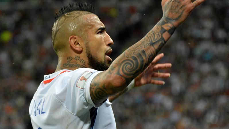 Arturo Vidal Barcelona transfer news