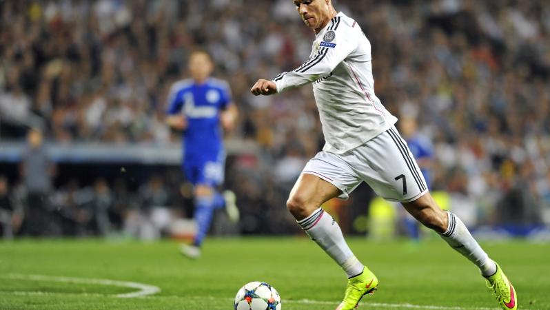 Cristiano Ronaldo Dribble 