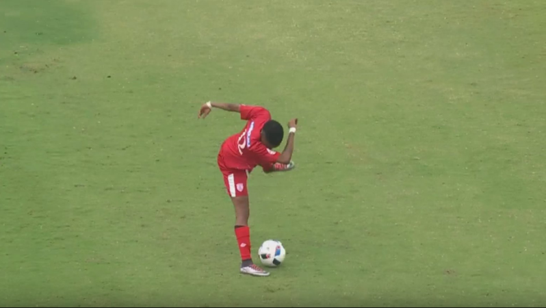 Player Dabs While Playing 