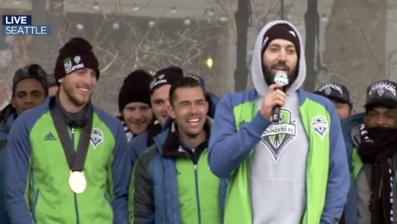 Clint Dempsey takes shot at Portland 