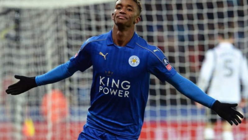  Demarai Gray fast dribbling 