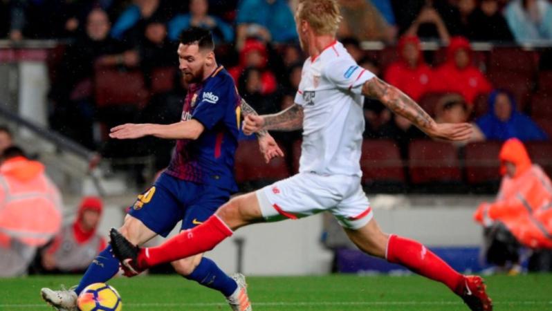 Lionel Messi Dribbling 