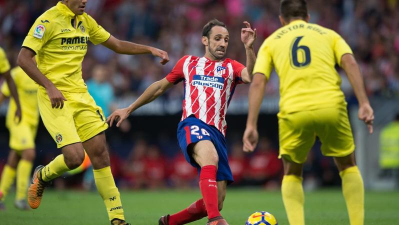 Juanfran Stops Cristiano Ronaldo Counterattack 