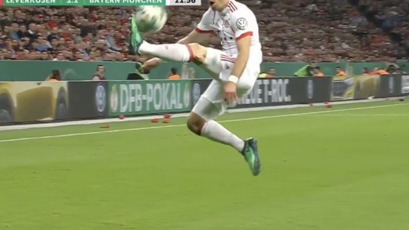 Arjen Robben Amazing First Touch