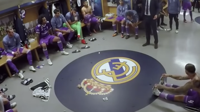 Zinedine Zidane Halftime Talk