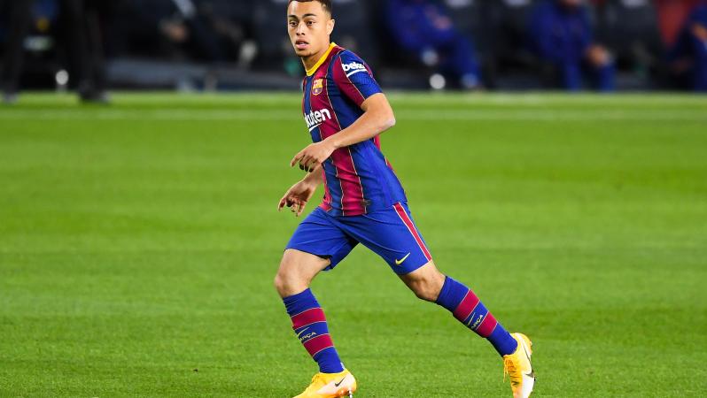 Sergino Dest Barcelona Debut
