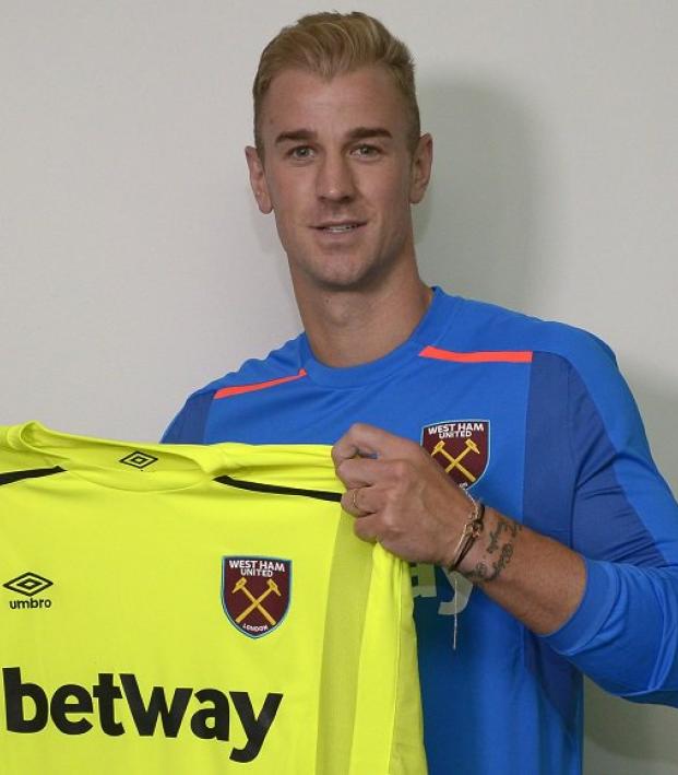 Joe Hart Signs For West Ham 