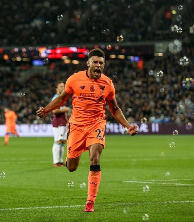 Alex Oxlade-Chamberlain Bubble Burster Goal Against West Ham