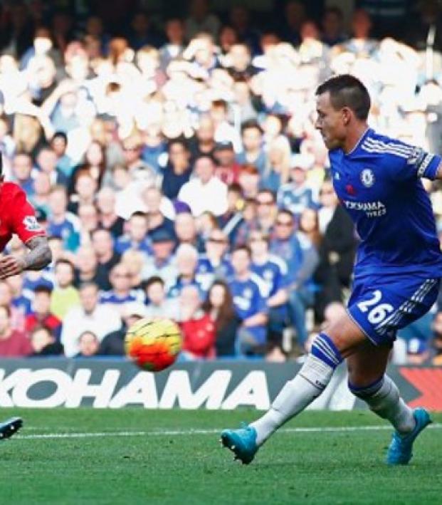 Philipe Coutinho scores two beautiful goals against Chelsea