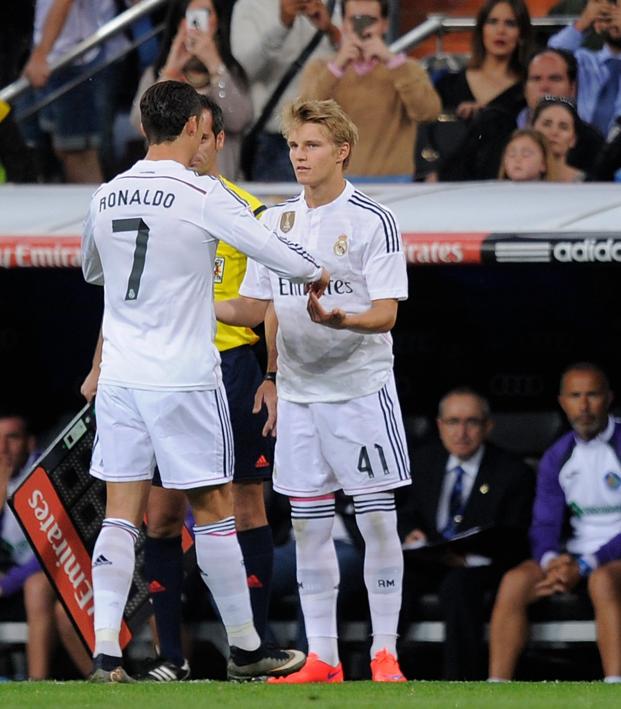 Martin Odegaard Debut / Martin Odegaard set for Real Madrid debut after