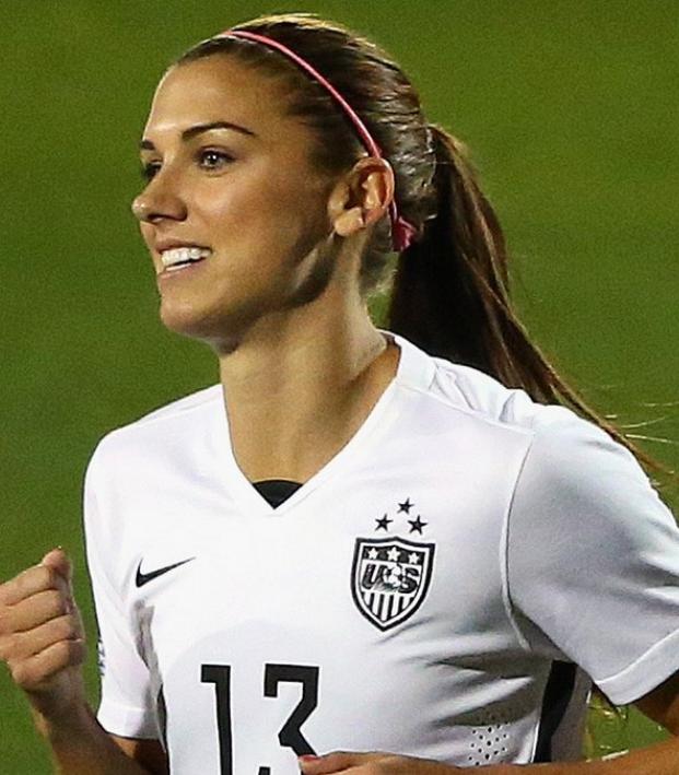 Alex Morgan Got An Assist In Her Lyon Debut | The18