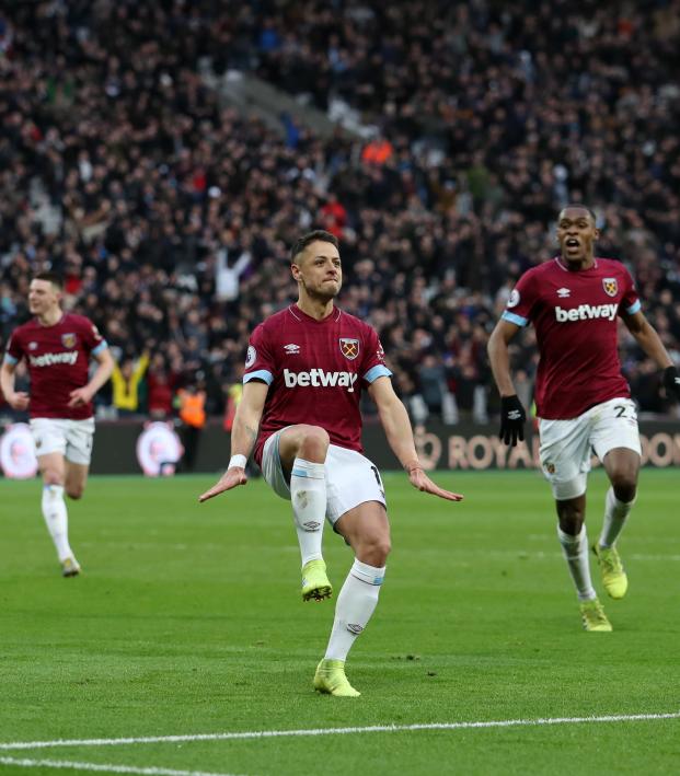 GOAL: Javier Chicharito Hernández scores his first goal at home of 2023