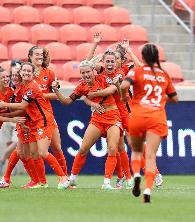 much more NWSL and much NORTH AMERICAN SOCCER GUIDE 2019 Houston Dash 