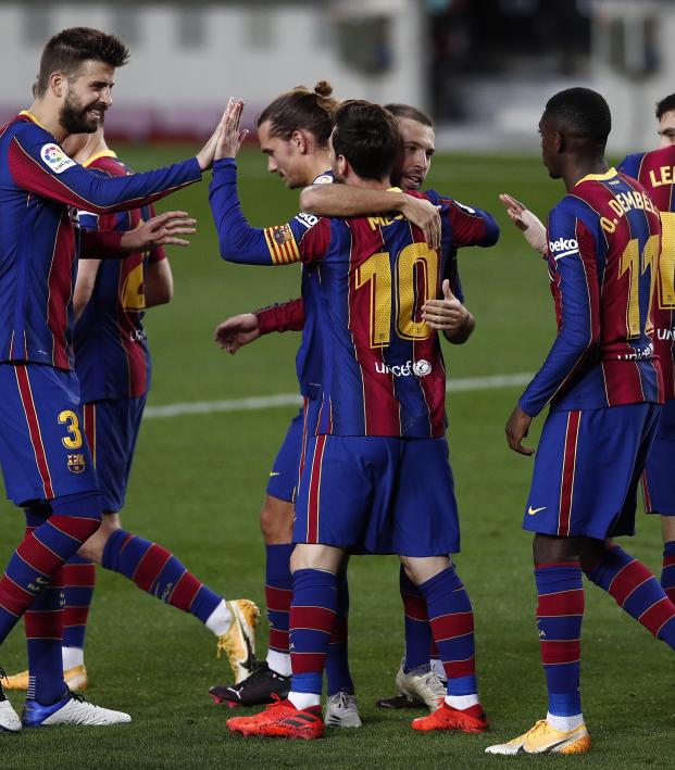 Lionel Messi Dummy Run For Griezmann Saves Barcelona