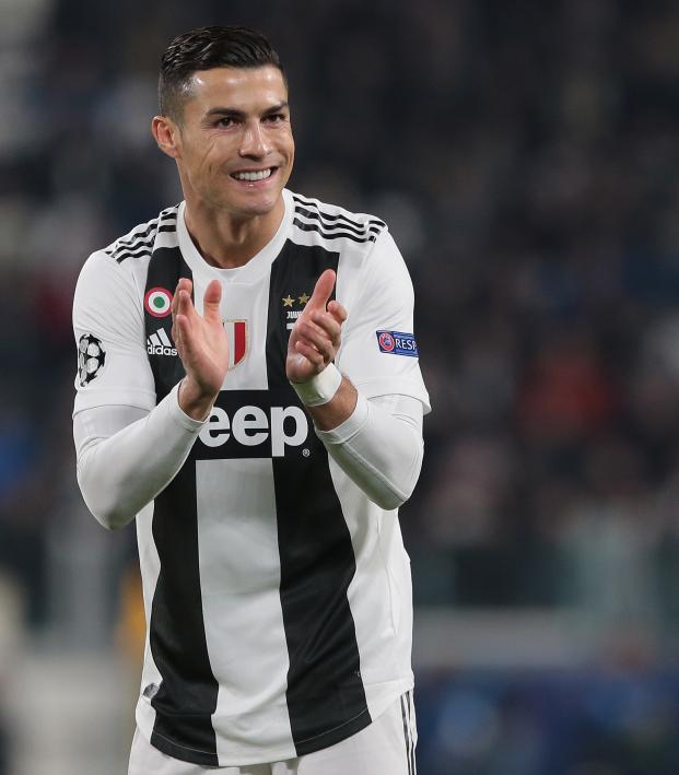 Cristiano Ronaldo Assist vs Valencia Lifts Juventus Into UCL Ro16