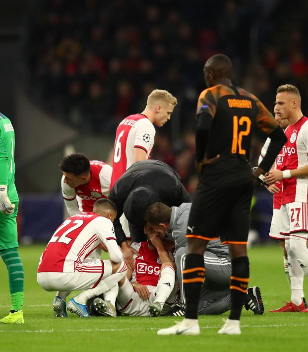 Watch Ajax Vs Valencia Highlights From 1 0 Group Stage Match