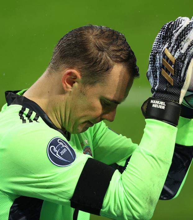 best soccer cleats for goalies