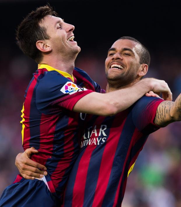 Dani Alves Messi assists