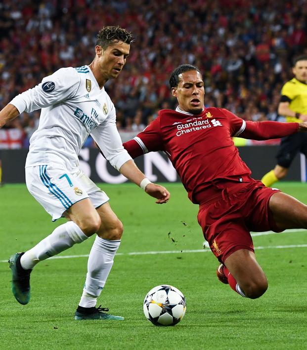 Virgil Van Dijk Vs Cristiano Ronaldo Beef Might Be Internet S Dumbest Creation