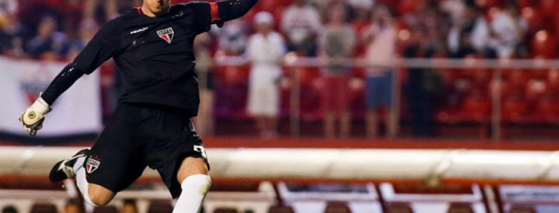 Rogerio Ceni scores his 128th goal for Sao Paulo 