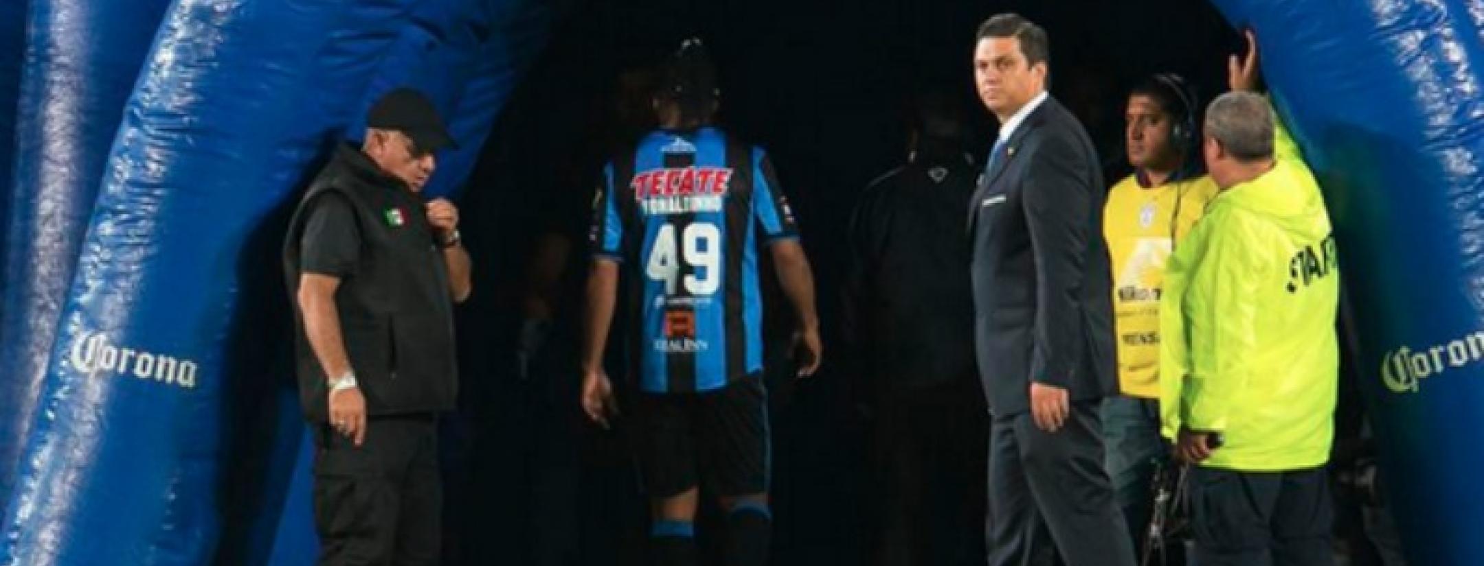 Ronaldinho move to MLS