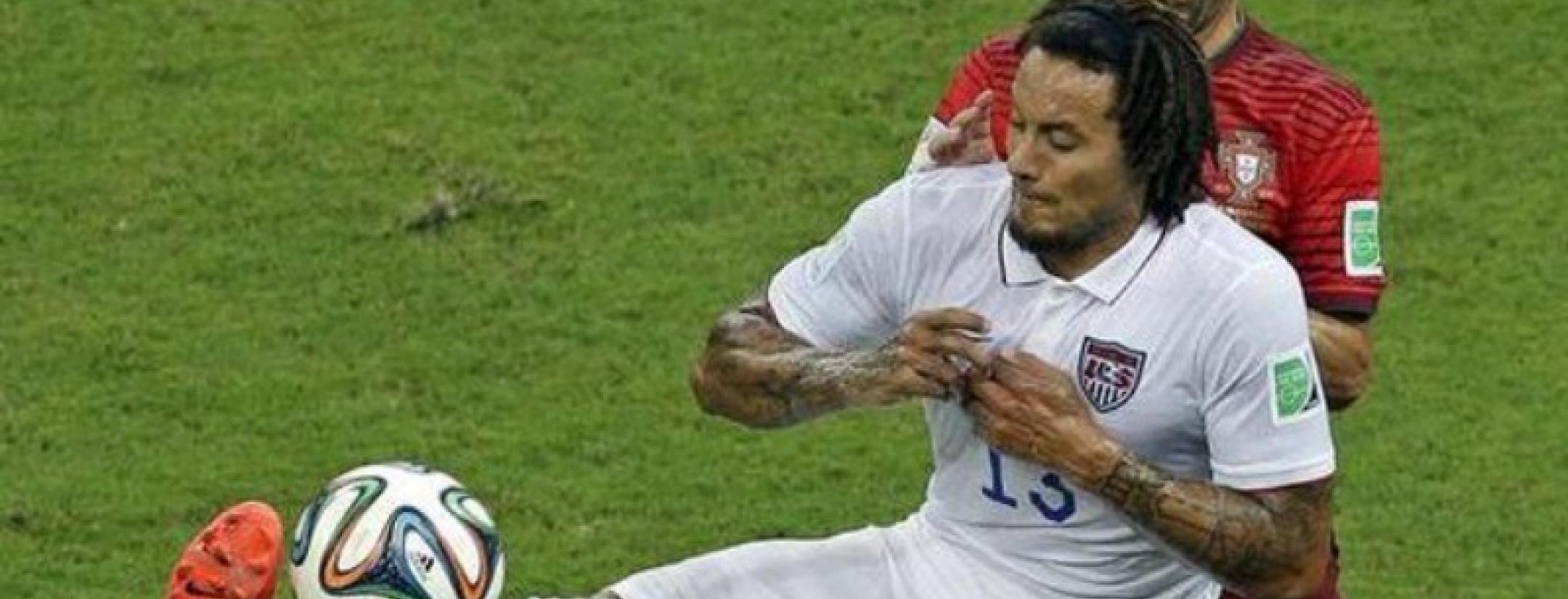 Jermaine Jones yoga